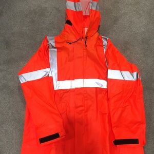 FR Rain gear